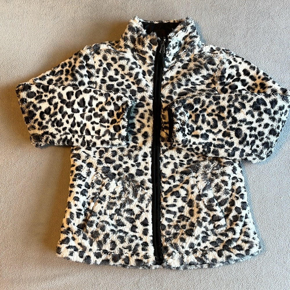 Vertical9 Quilted Puffer Jacket Girls S 7/8 Animal Print Faux Fur Black/White